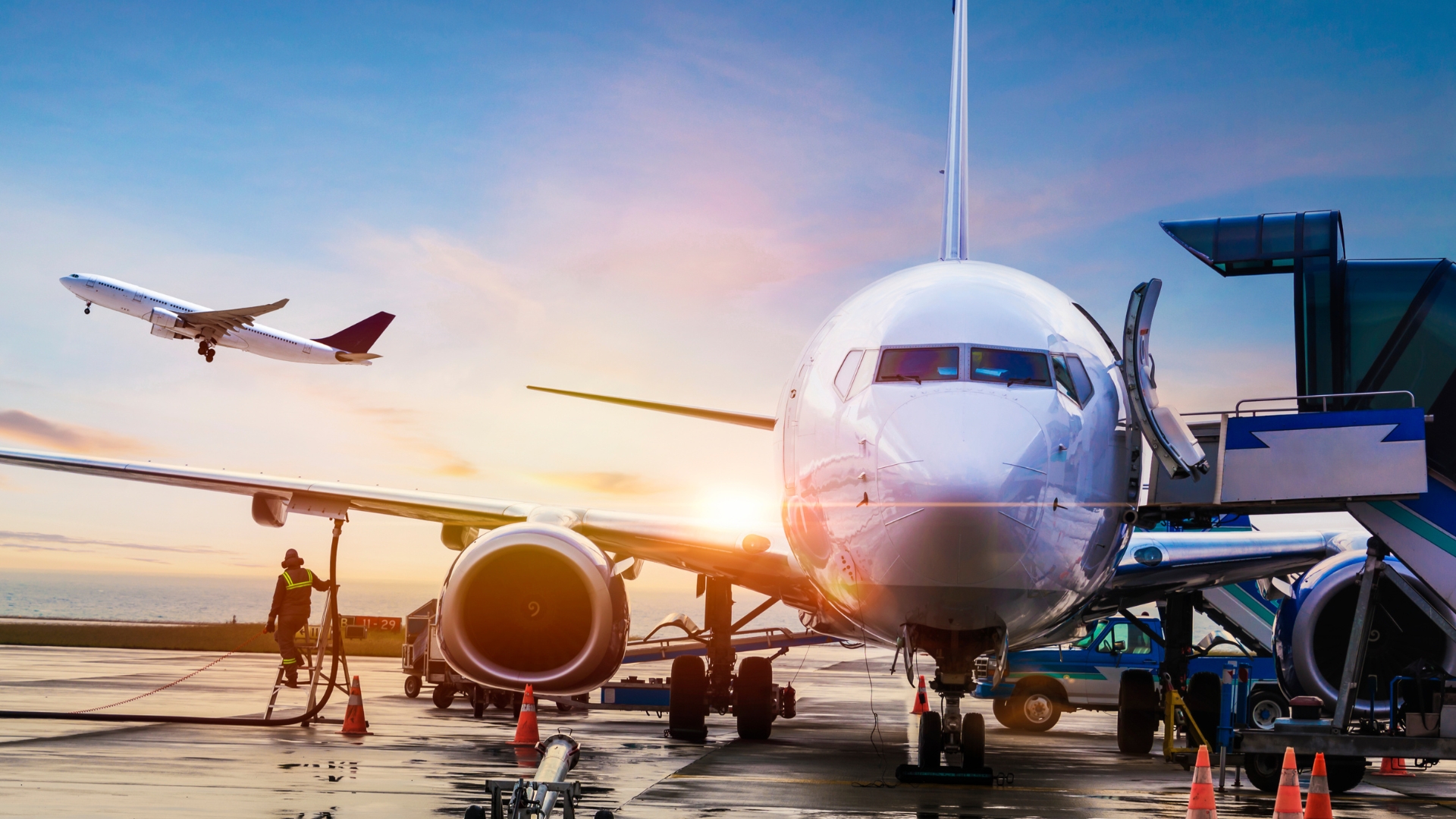 The 17 Best Online Bachelor s In Aviation Management Business 